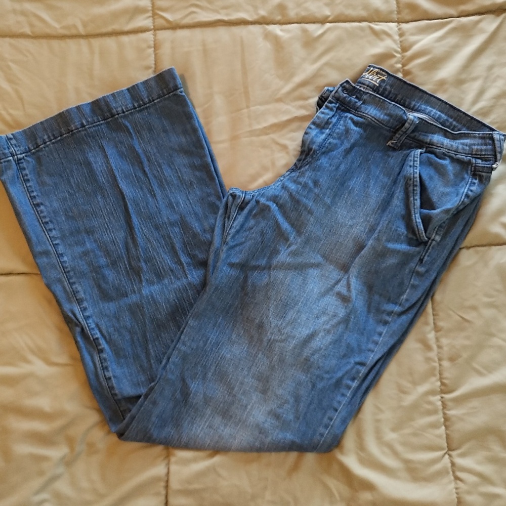 Old Navy The Flirt Chino Style Jeans Sz 16L